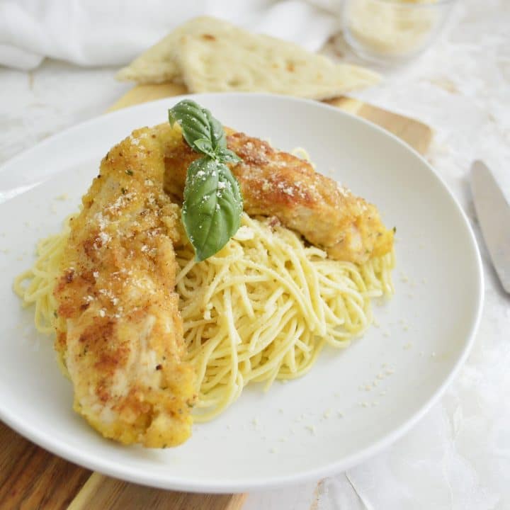 Chicken Tenderloins and Garlic Pasta -image