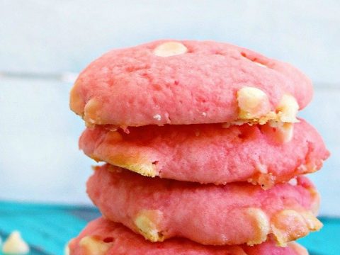Strawberry White Chocolate Cookies