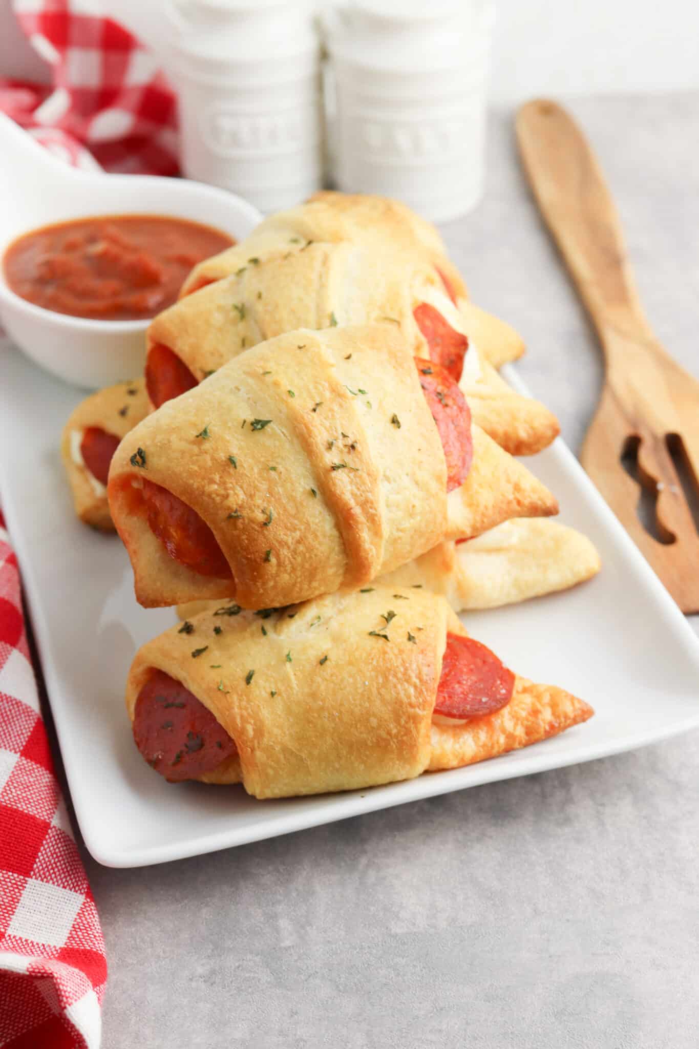 Pepperoni Cream Cheese Crescent Rolls When is Dinner