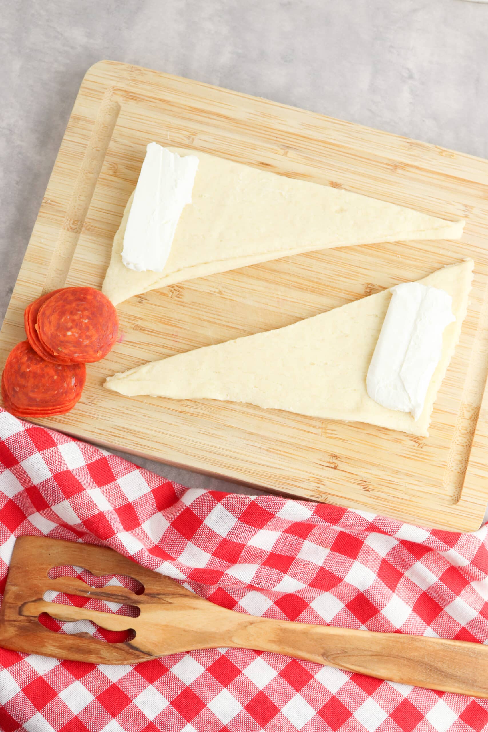 Pepperoni Cream Cheese Crescent Rolls When is Dinner