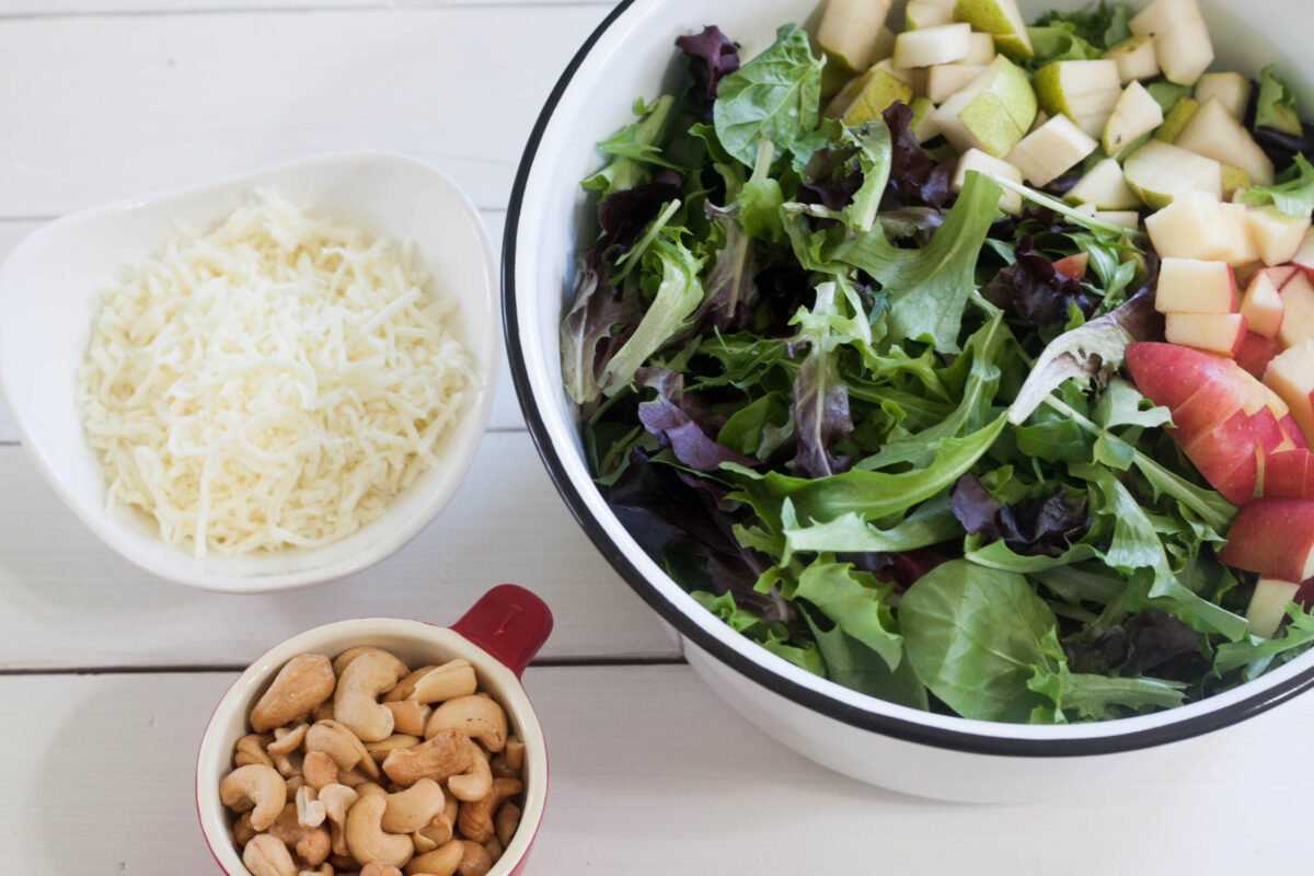Apple Pear Spring Salad Mix